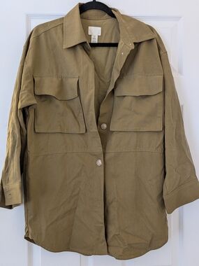 H&M Olive Green Utility Jacket with Flap Pockets